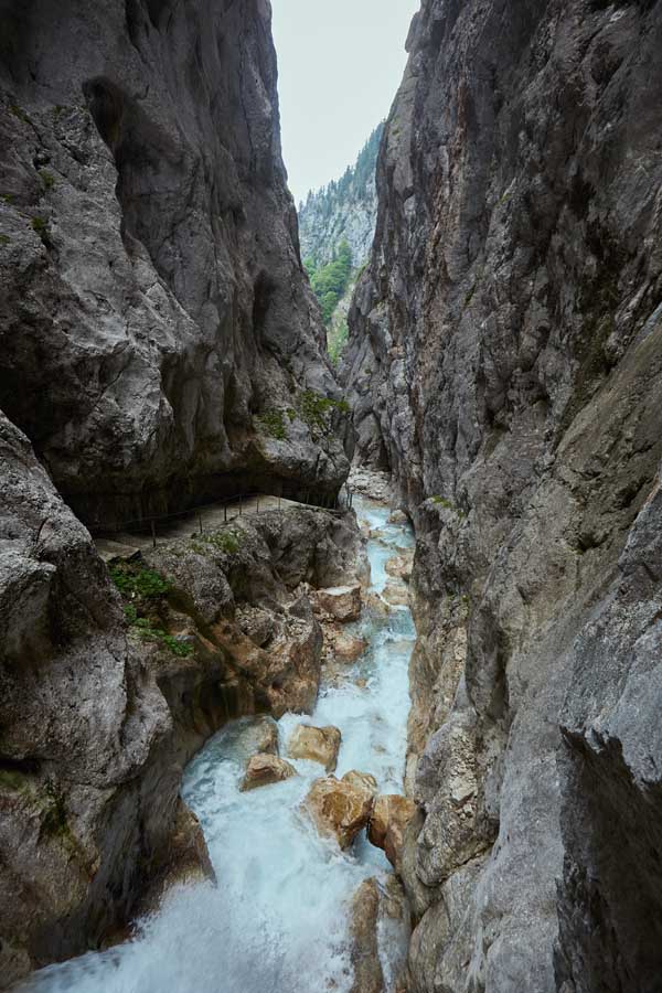 Blick von der Bogenbrücke